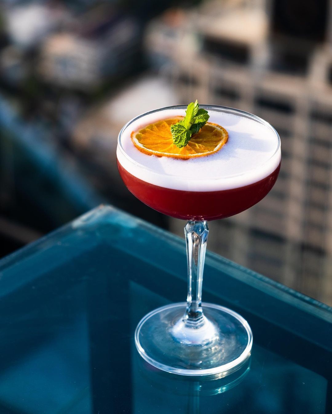 Moon Bar
