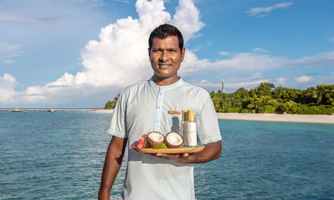 Meet a Maldivian Coconut Master