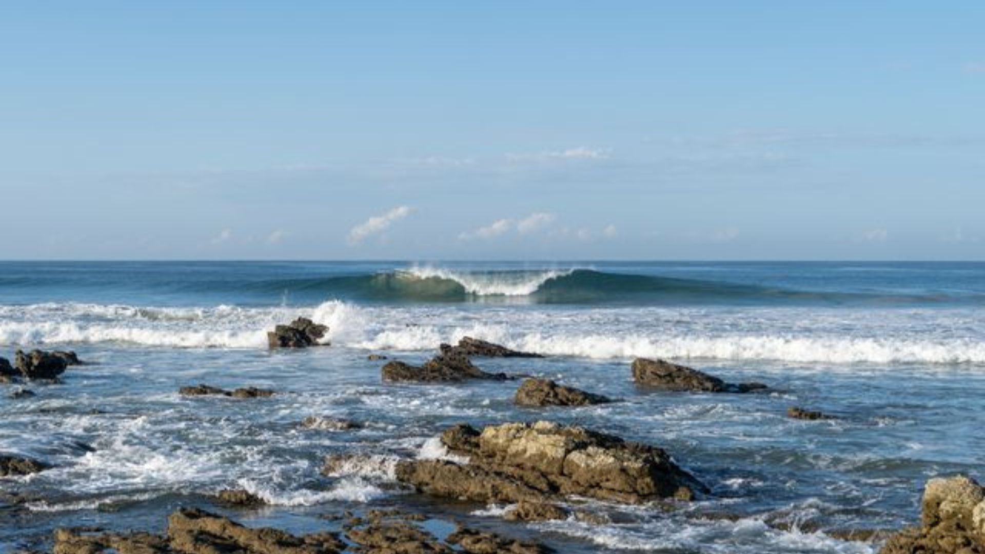 beach towns in costa rica
