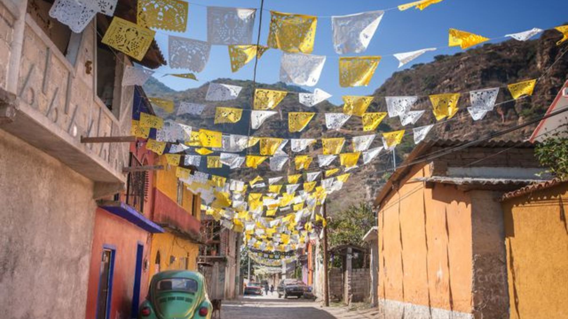 cheapest places to travel in mexico