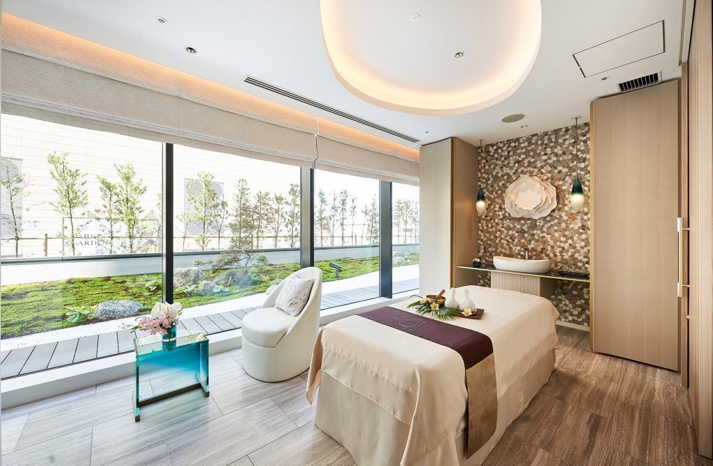 Spa Cenvaree, Centara Grand Hotel Osaka