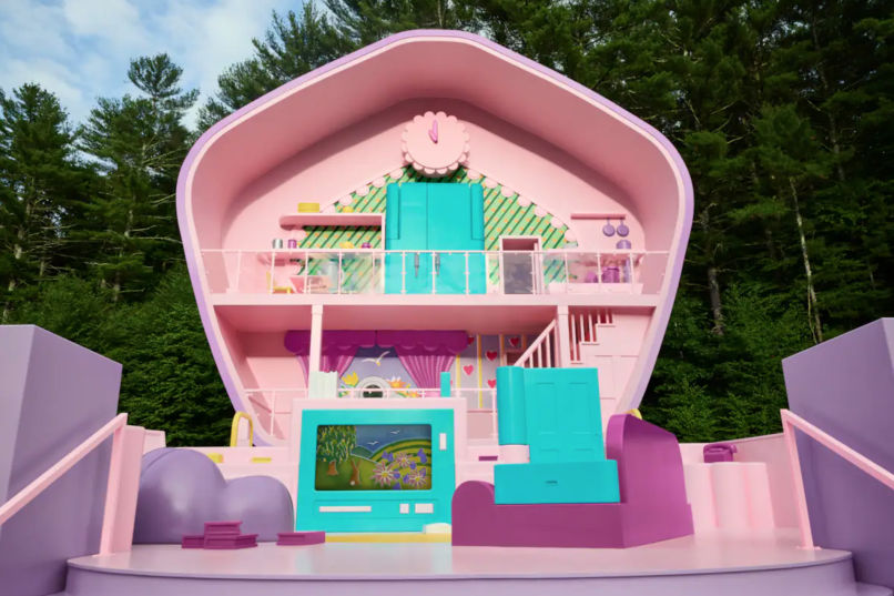 a photo of the polly pocket compact dollhouse experience offered by airbnb