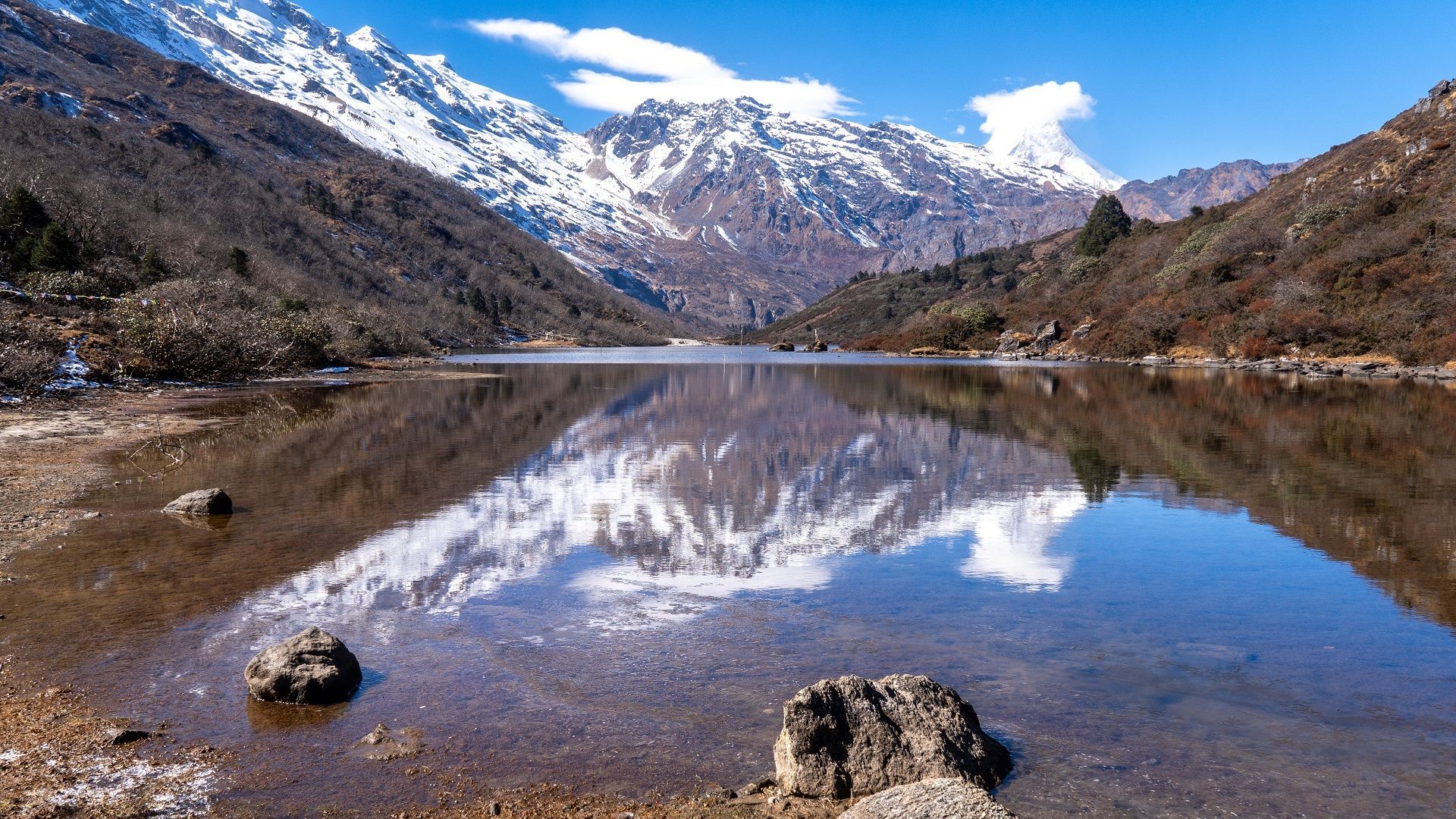 Manaslu Circuit Trek Nepal