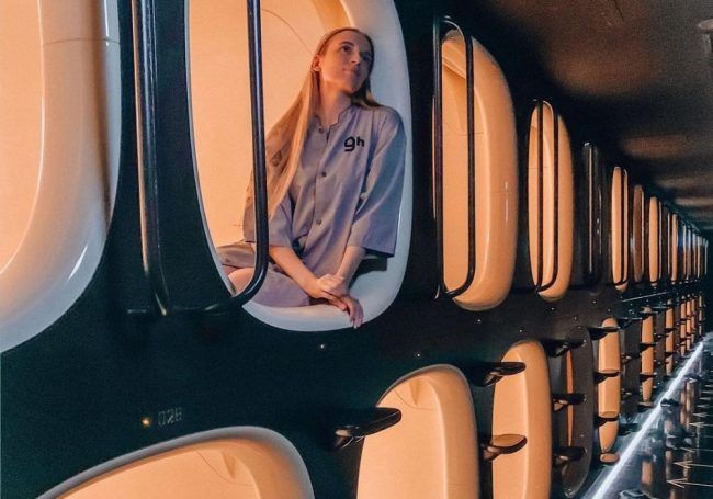 9h nine hours Capsule Hotel (capsule hotel)