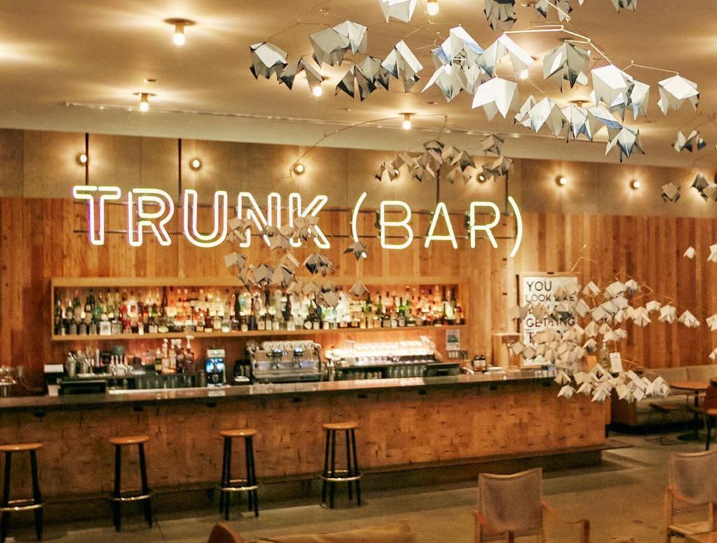 Trunk's bar
