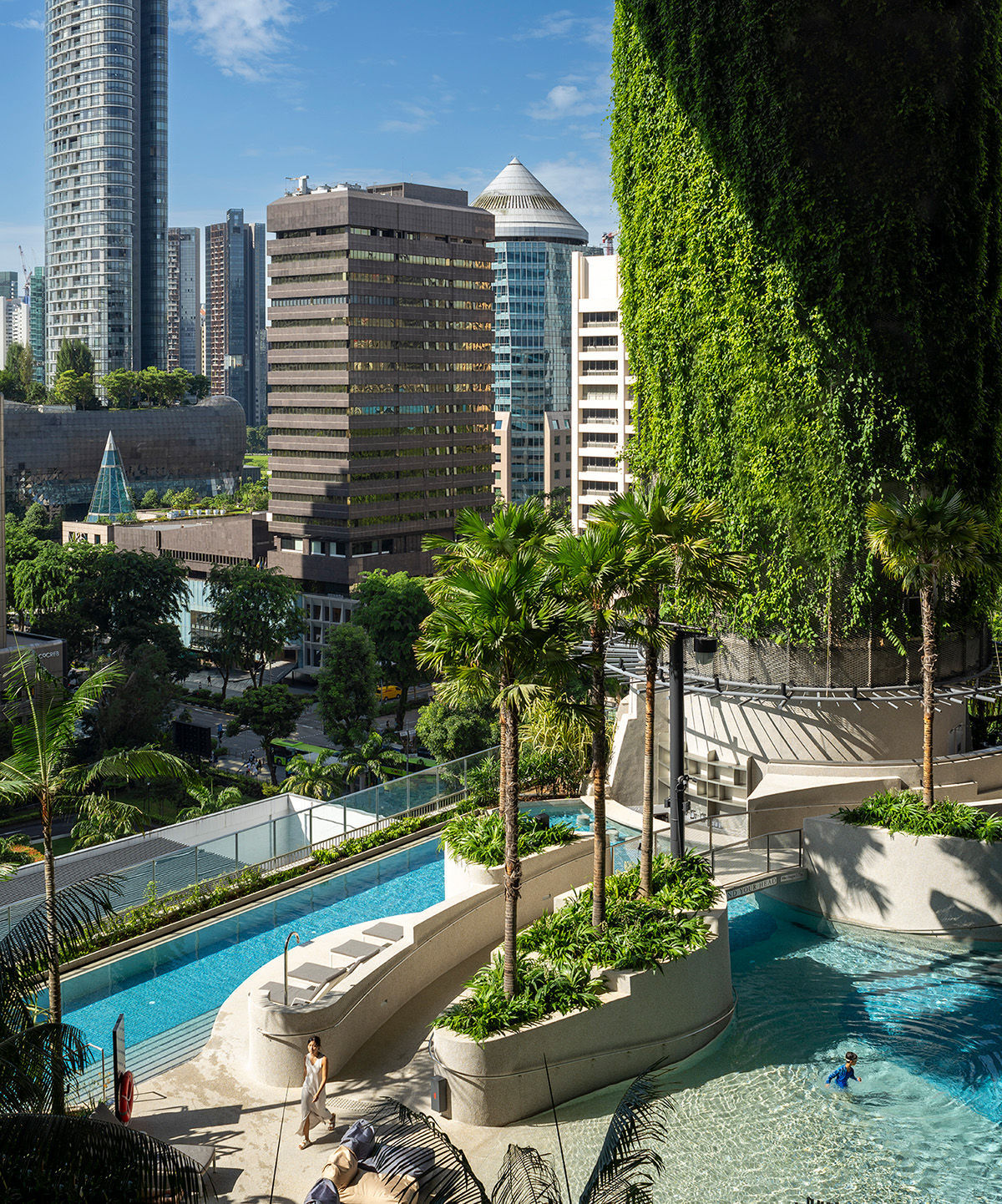 Pan Pacific Orchard's Beach Terrace pool