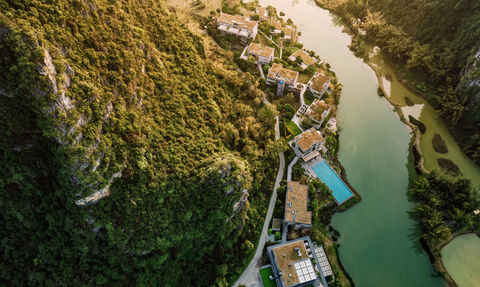 This Remote Escape in China Has Million-Dollar Water Views