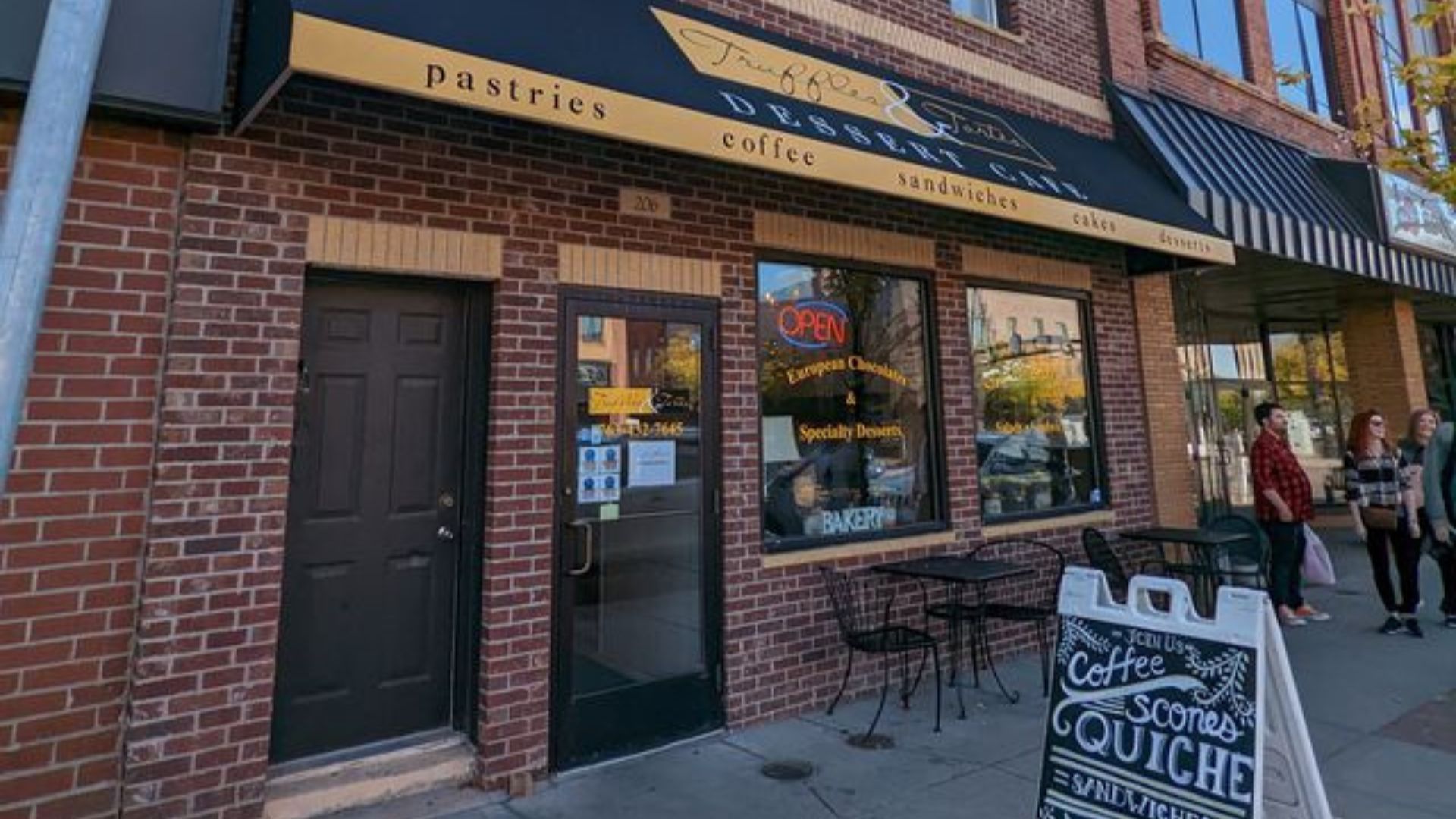 cafe in Anoka