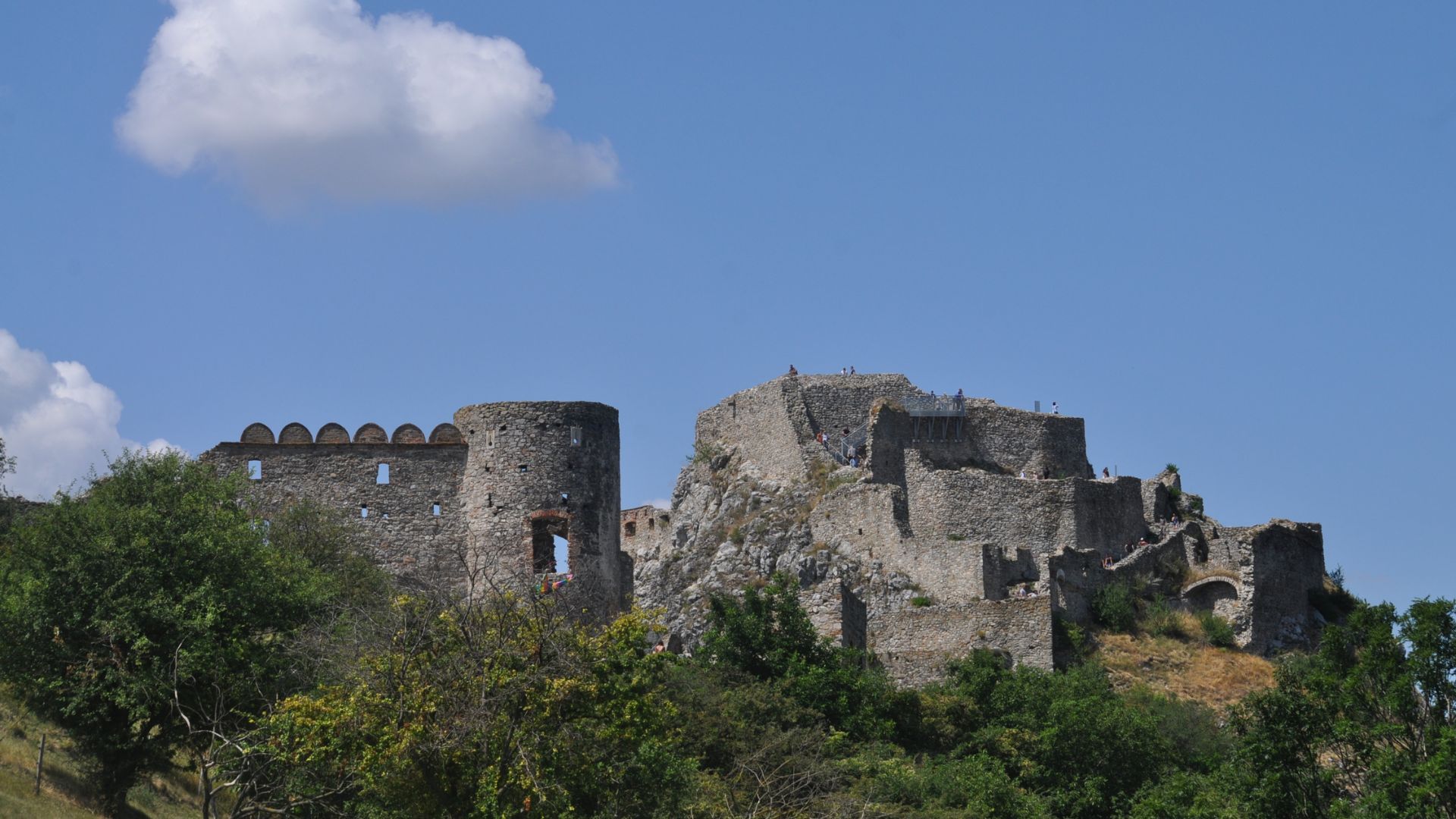 Devin Castle