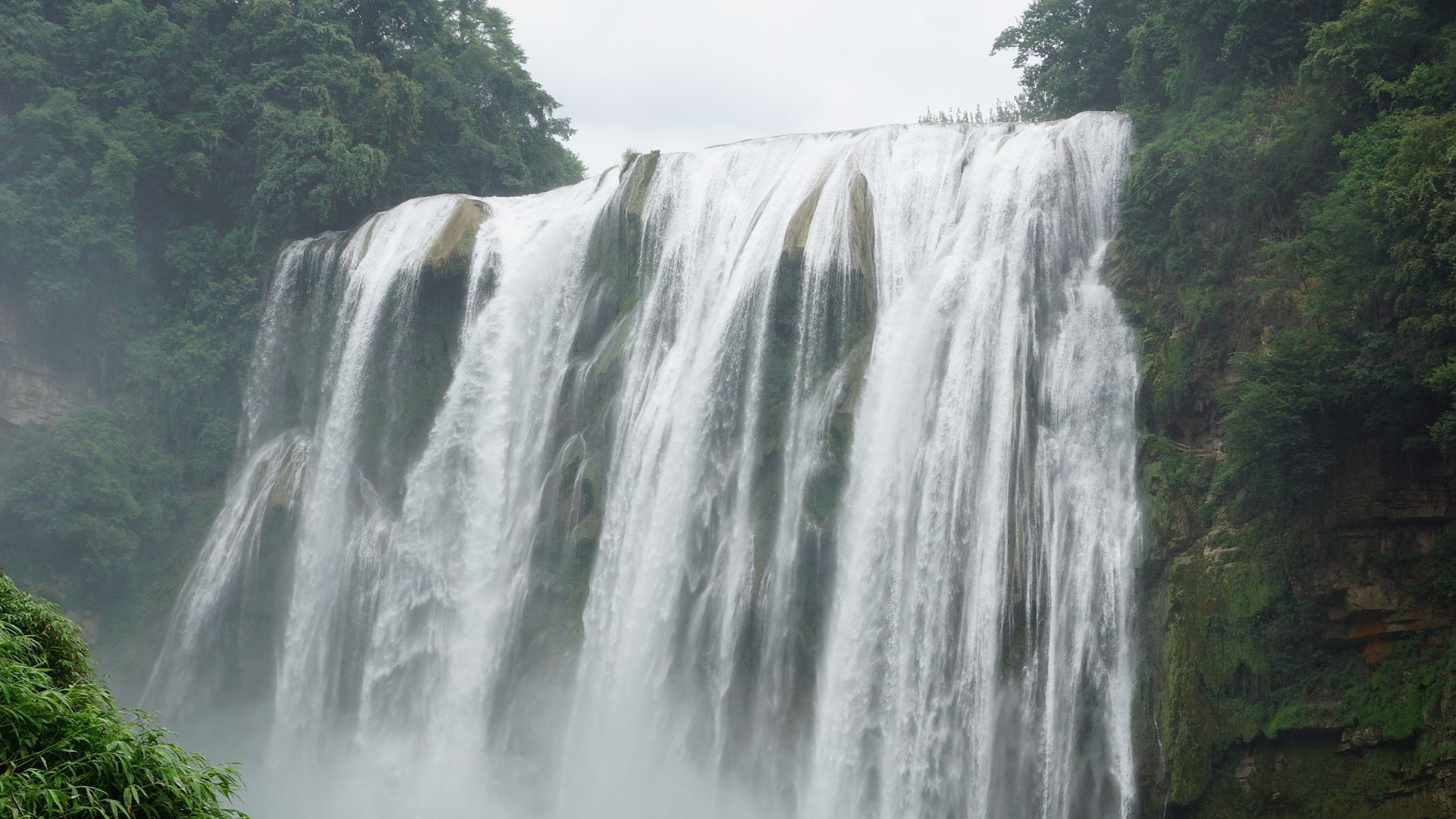 Huangguoshu Waterfall