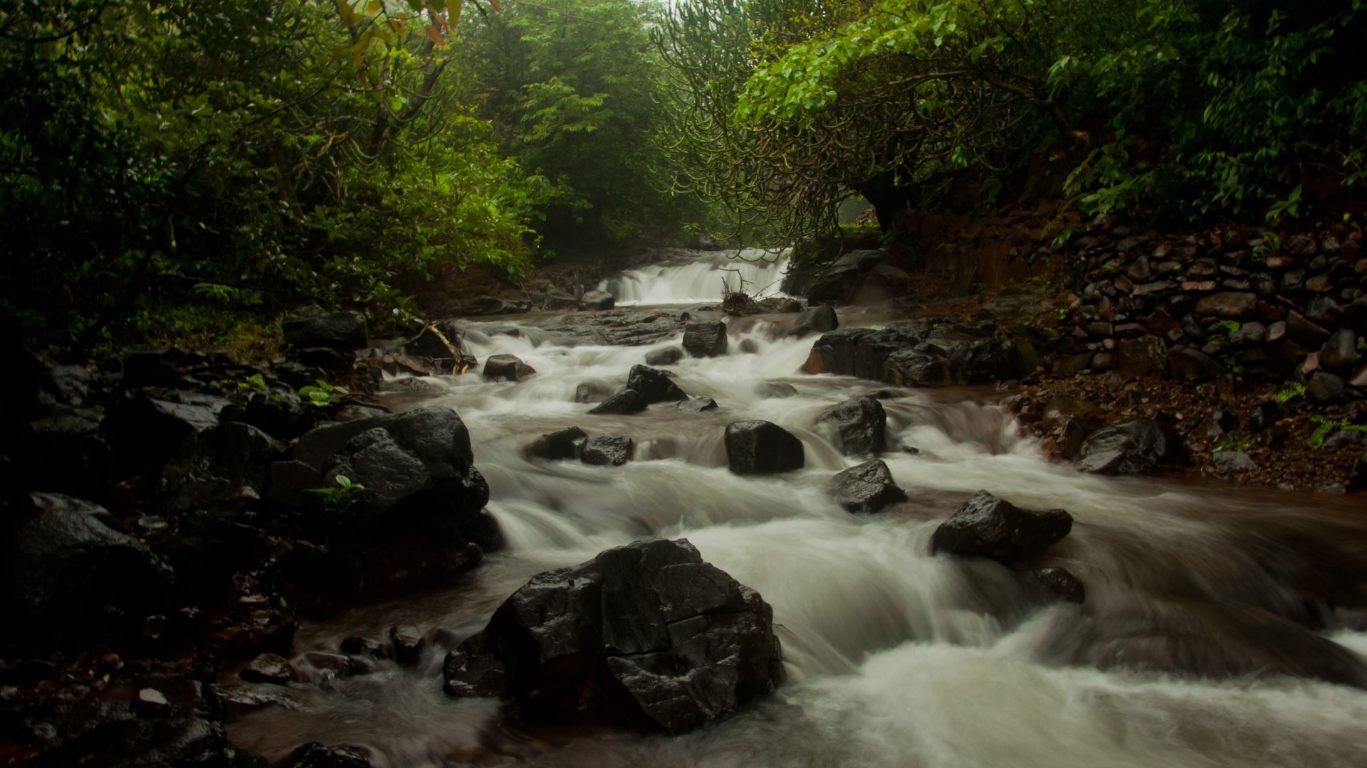 tourist places in Maharashtra