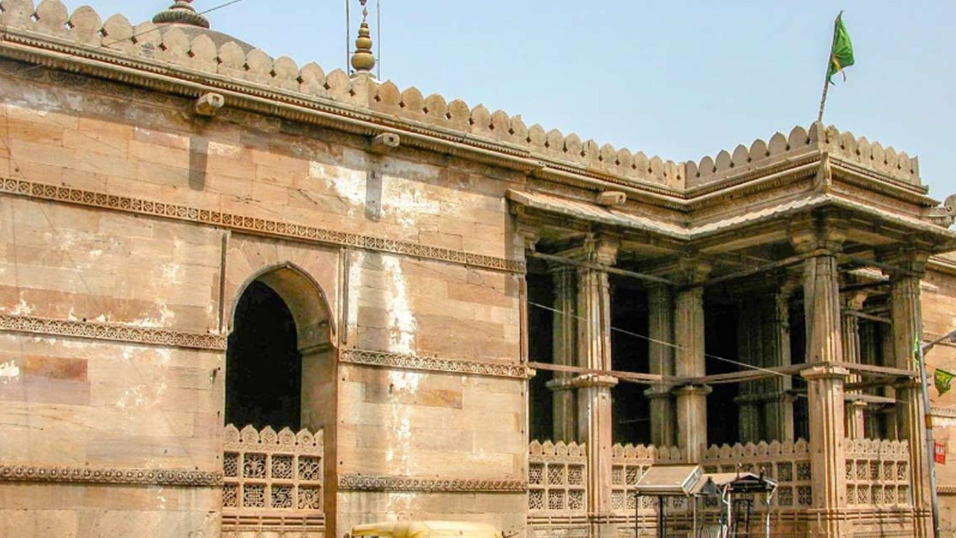 historical places in ahmedabad