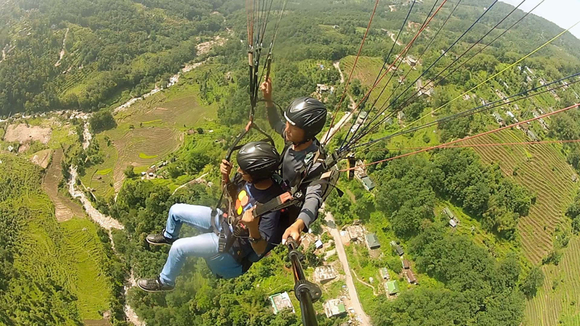 sikkim paragliding