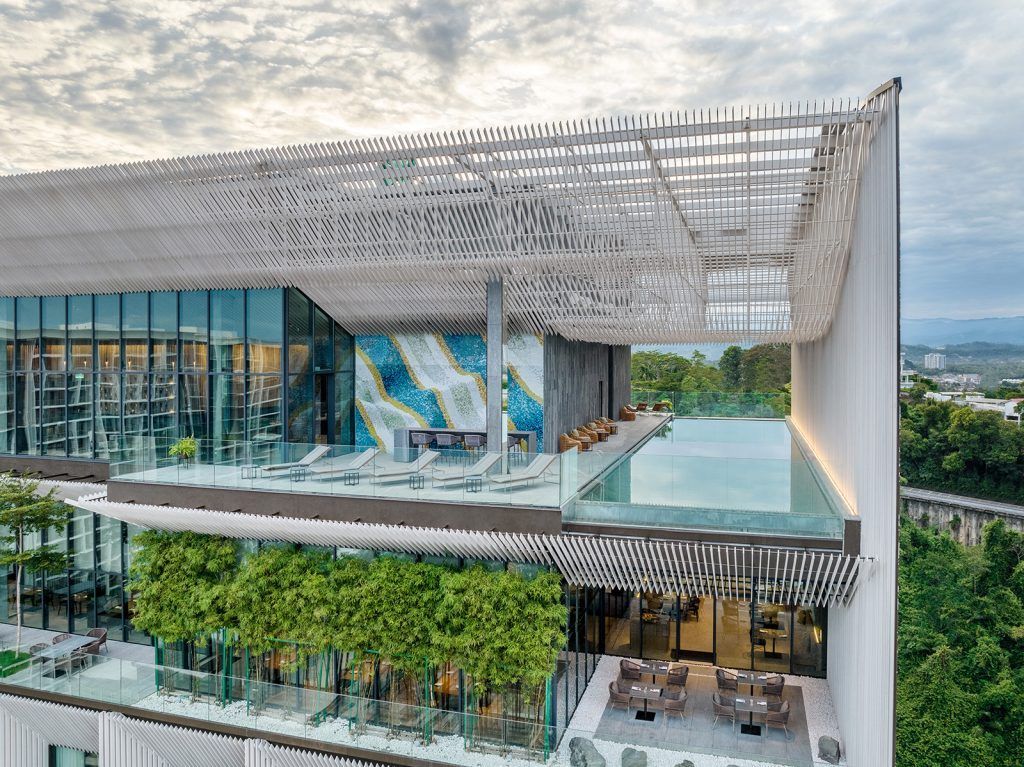 Hyatt Centric Kota Kinabalu - Rooftop Swimming Pool