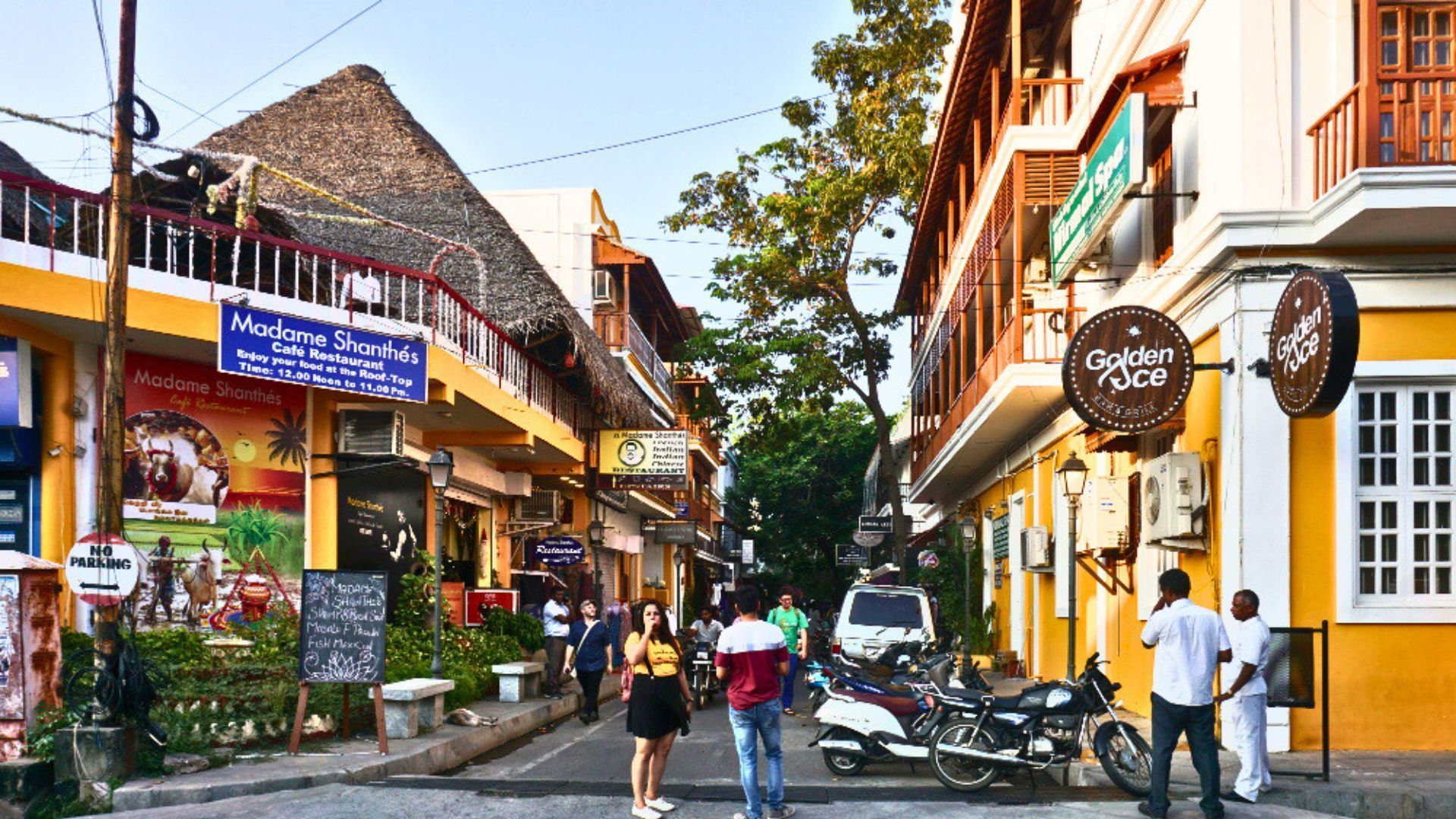 Pondy white town french colony