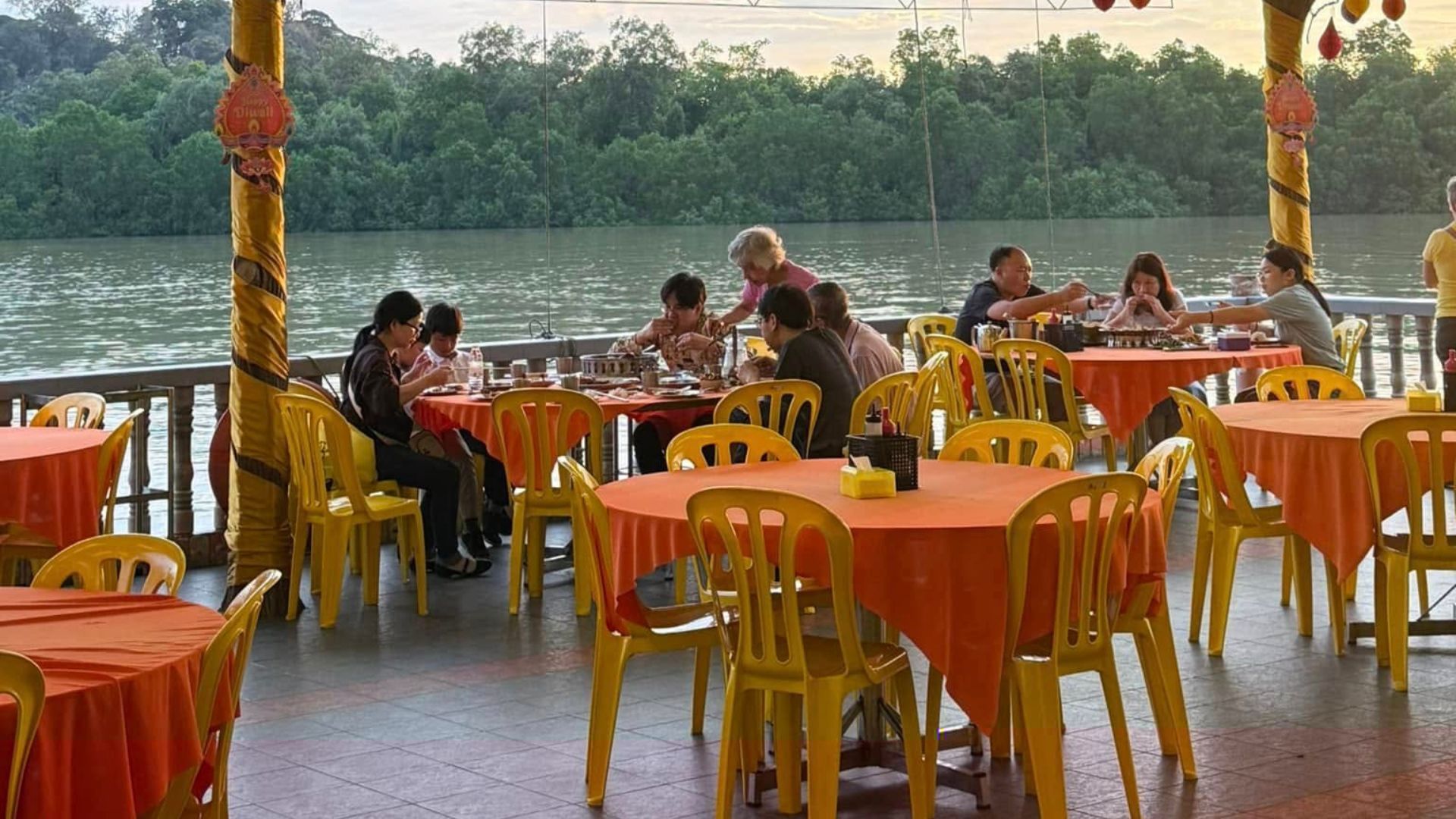 River View Seafood Restaurant