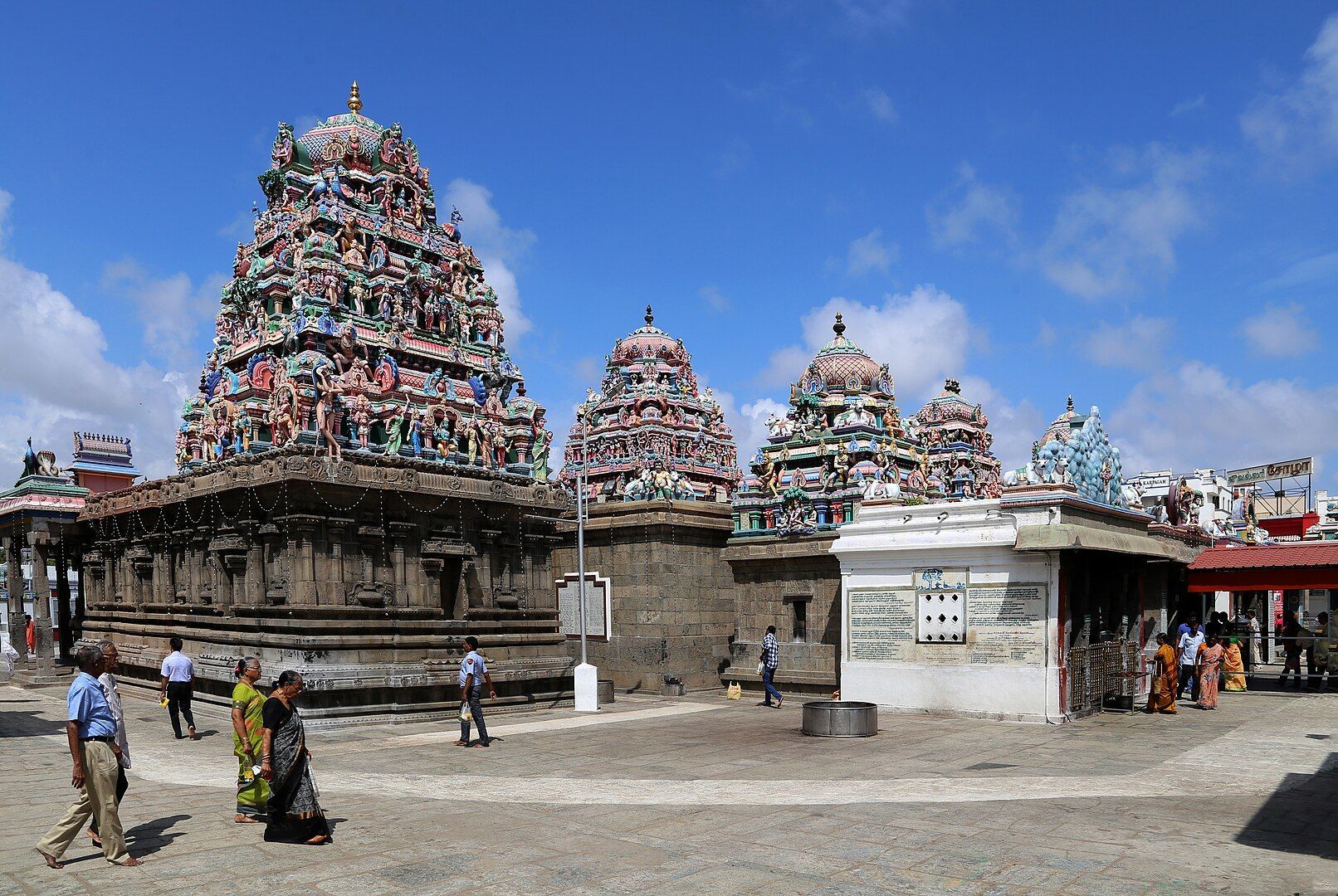 Places to visit near Pondicherry