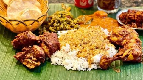 These Places In Singapore Offer The Best South Indian-Style Banana Leaf Rice
