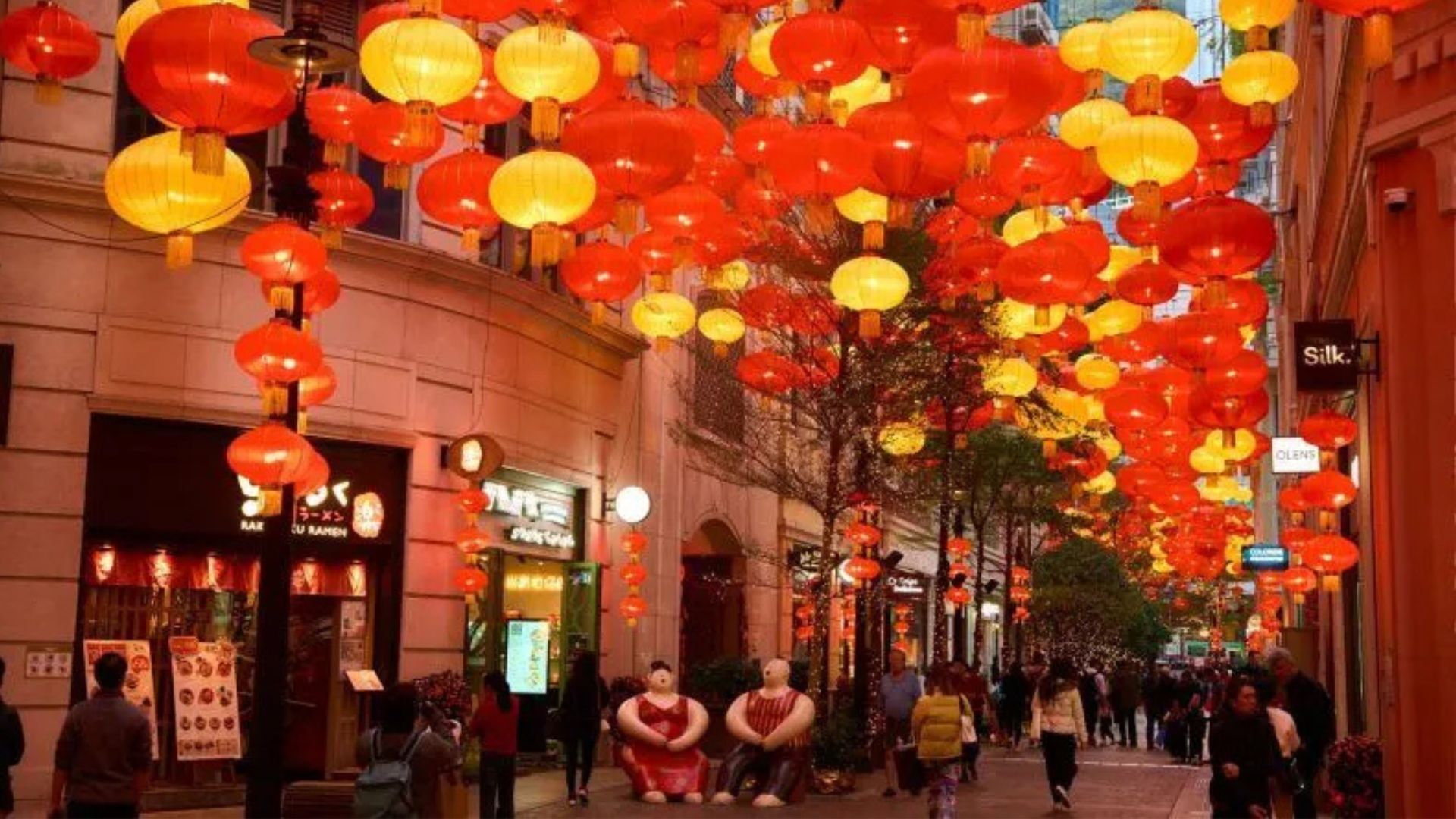 chinese new year displays 2025