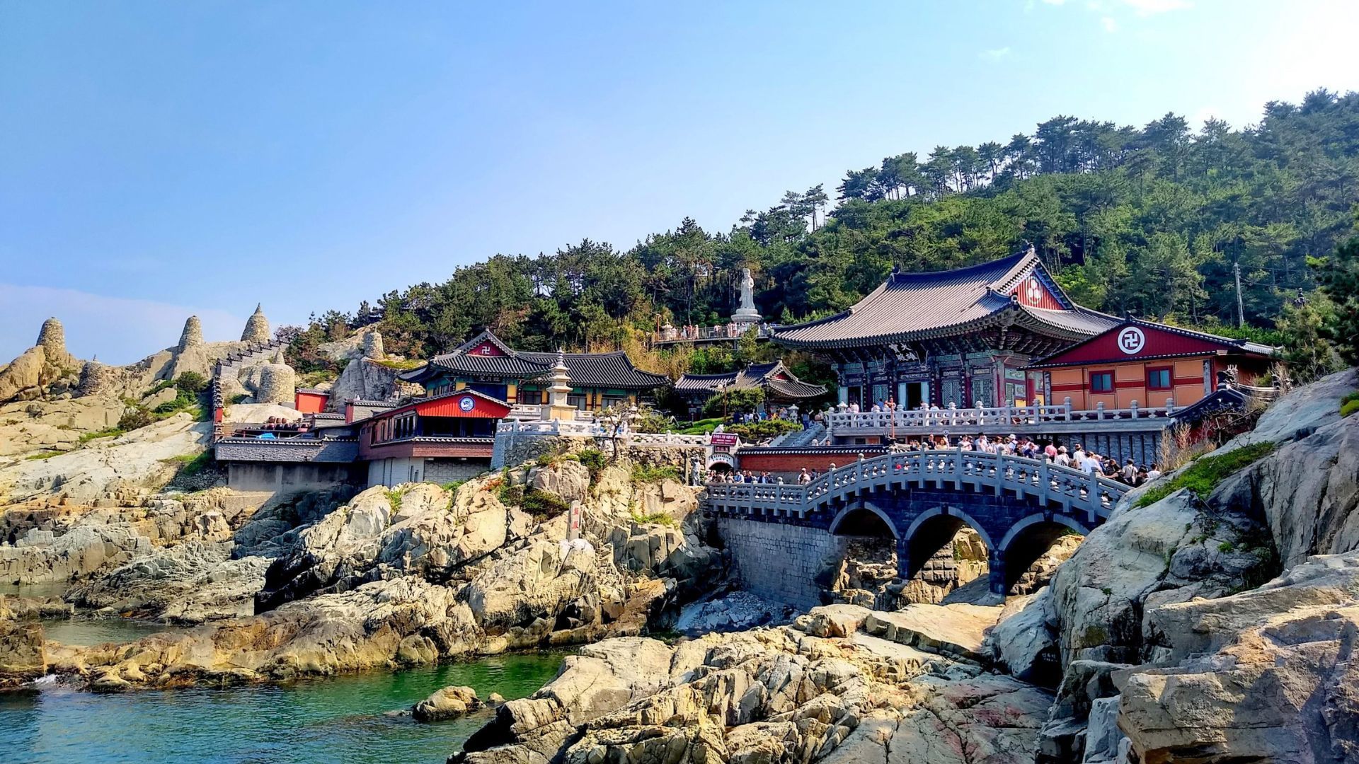 Haedong Yonggungsa Temple in Busan