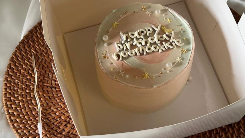 Hobby Cake: Custom Birthday Cake | Bangkok Thailand