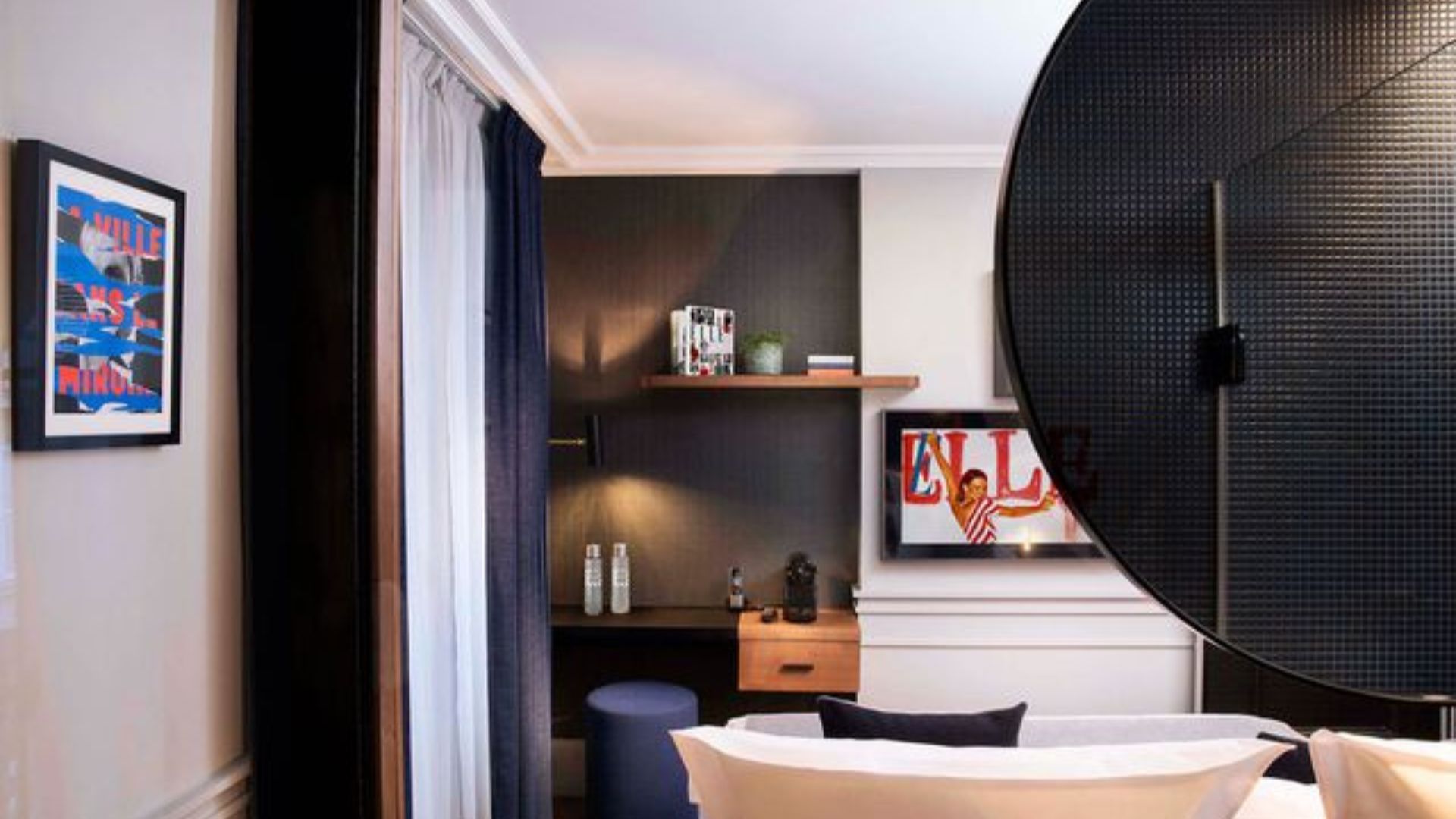 New Paris Hotel