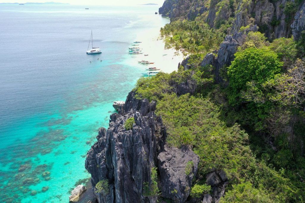 Philippines Tourism: Busuanga Black Island, Palawan
