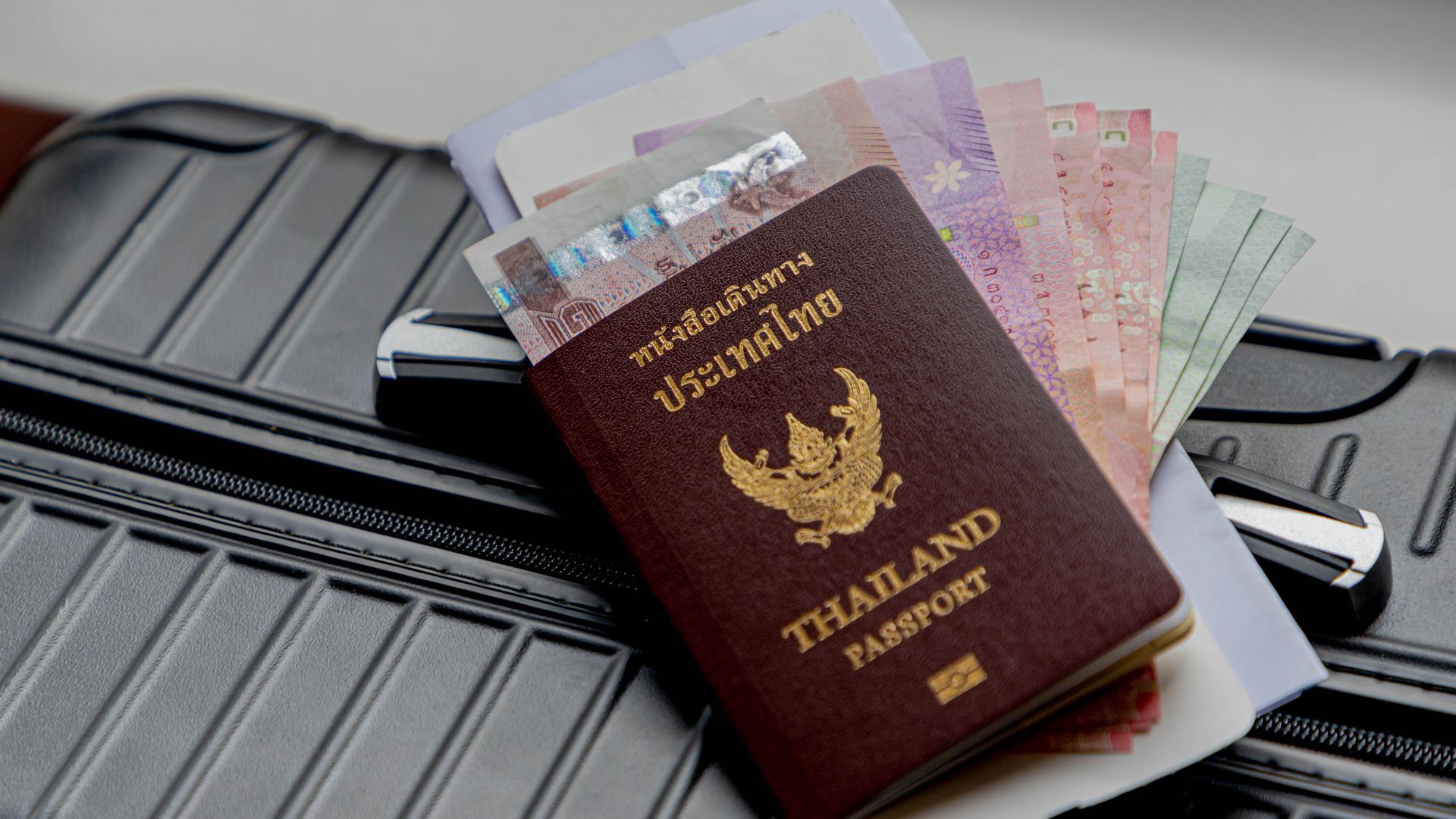 thai visa application for passport pictures