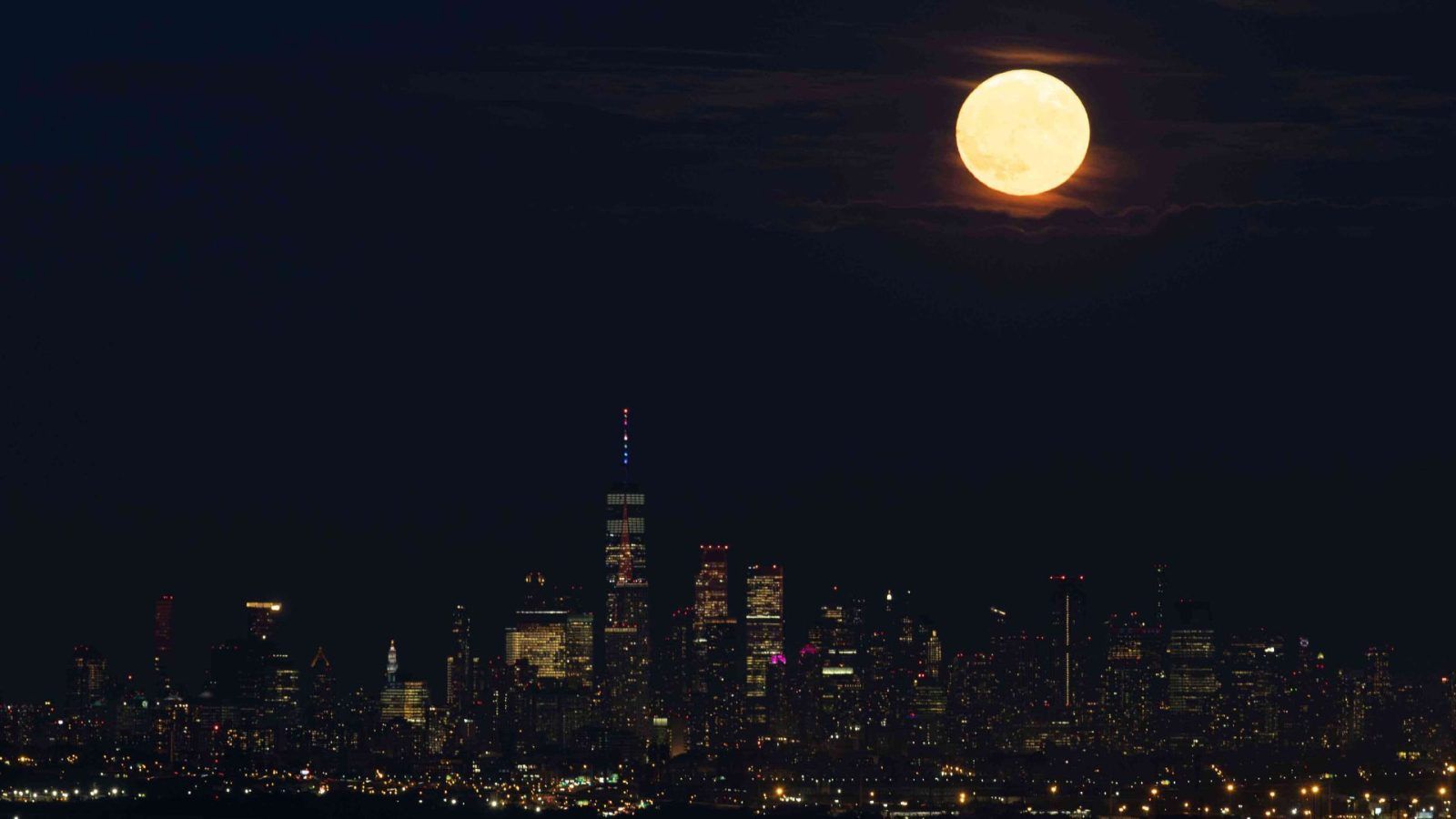 You Can See 2023's First Supermoon This July Plus Other Astro Events