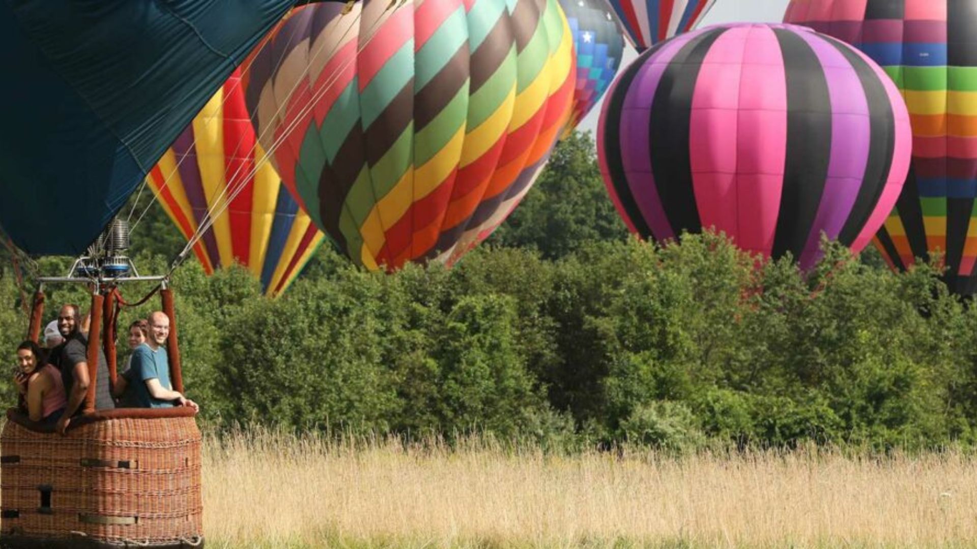 Best Hot Air Balloon Festivals Around The World