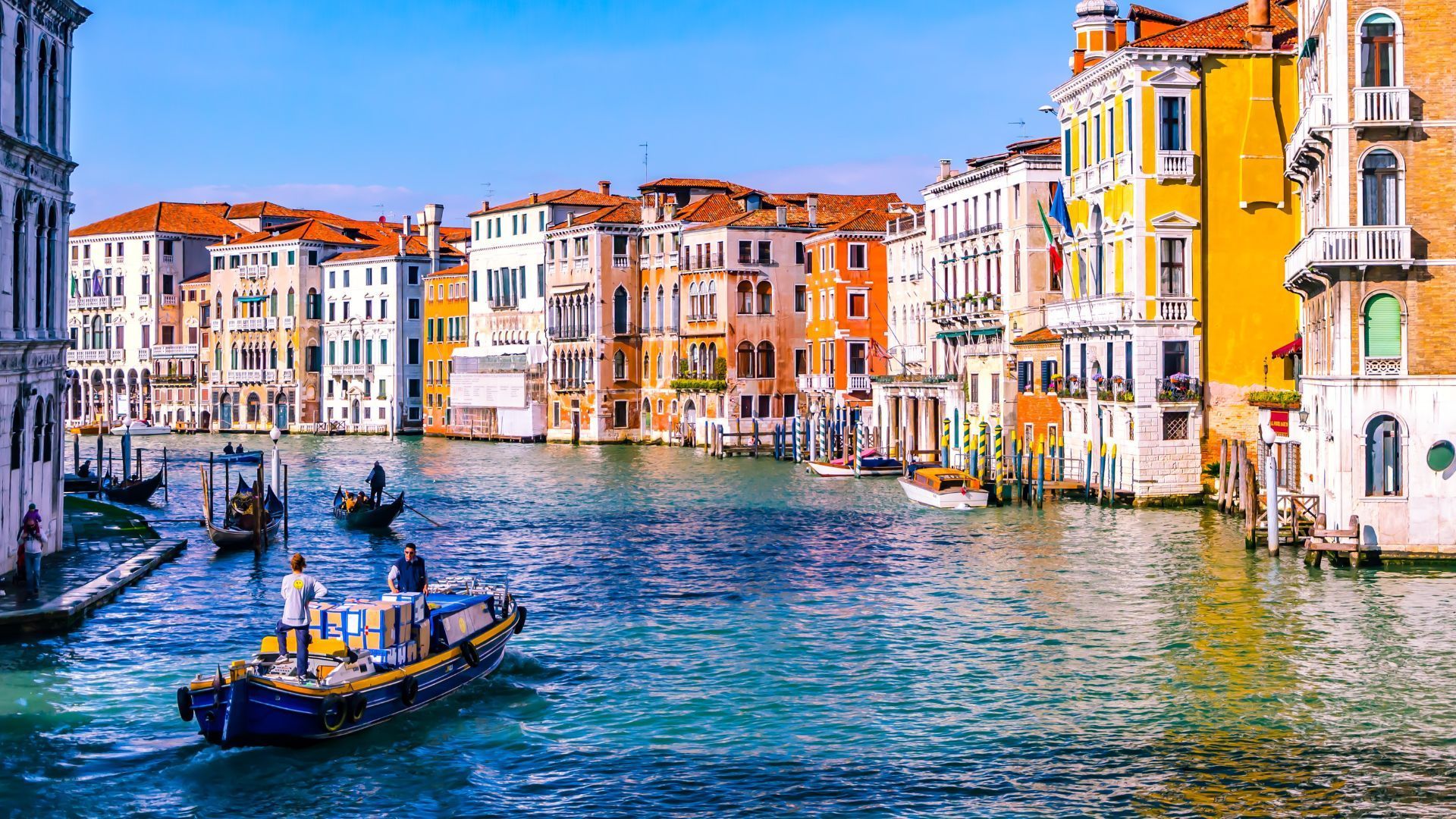 UNESCO Recommends Adding Venice To Its 'In Danger' List