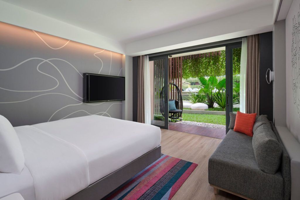 Aloft Garden Terrace