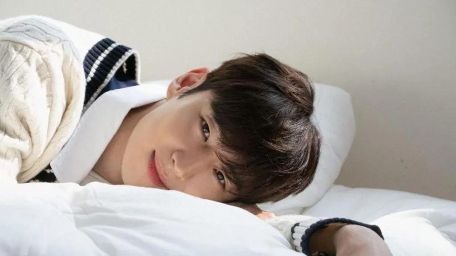 Lee Je-hoon Is Headed To Bangkok For A Fan Meet This September