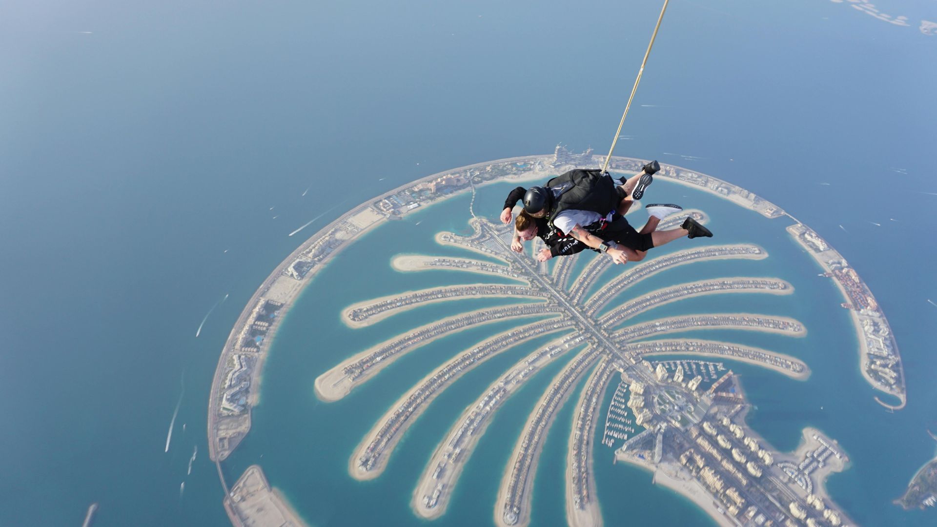 Freefall over the Palm Jumeirah