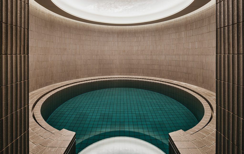 The Watsu pool