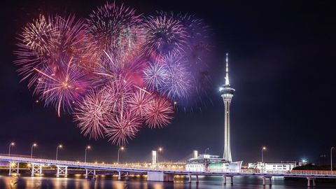 Beautiful Chinese Cities To Explore On A Day Trip From Hong Kong