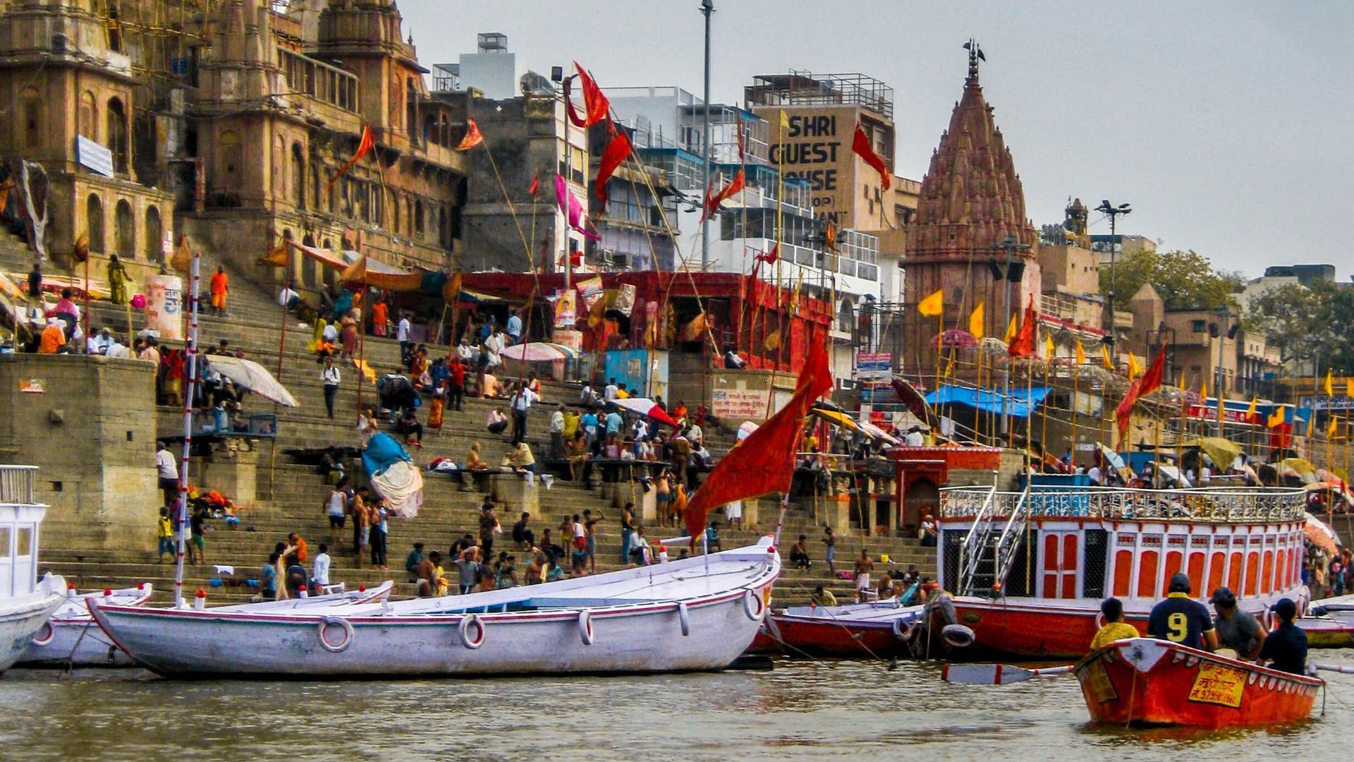 shopping in Varanasi