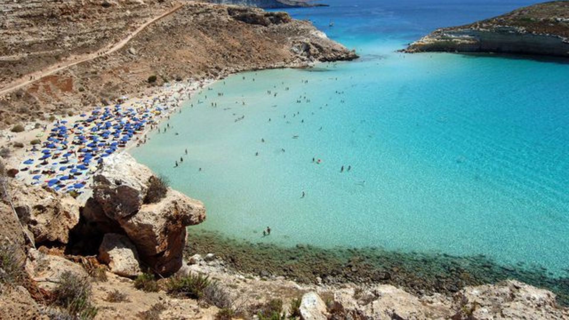Rabbit Beach - beautiful places in Italy