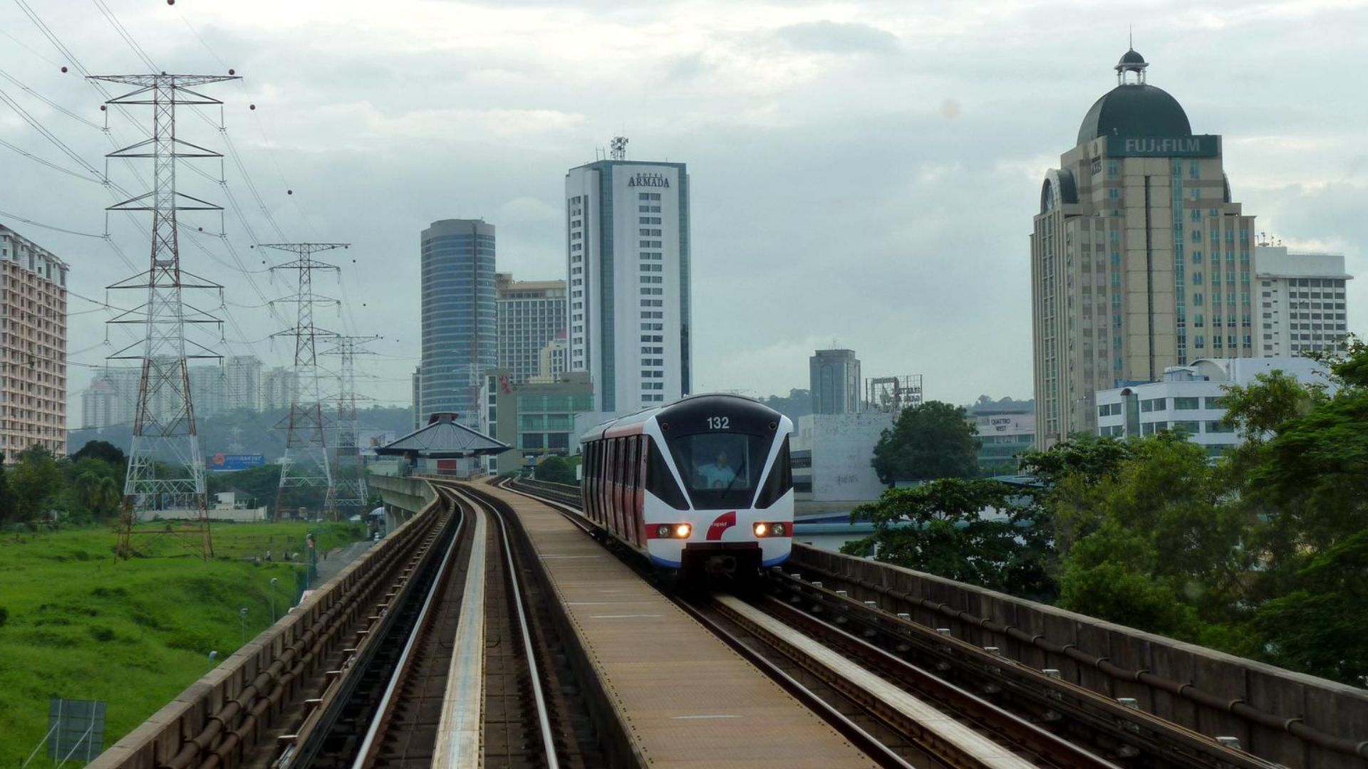 RapidKL Kelana Jaya line Petaling Jaya
