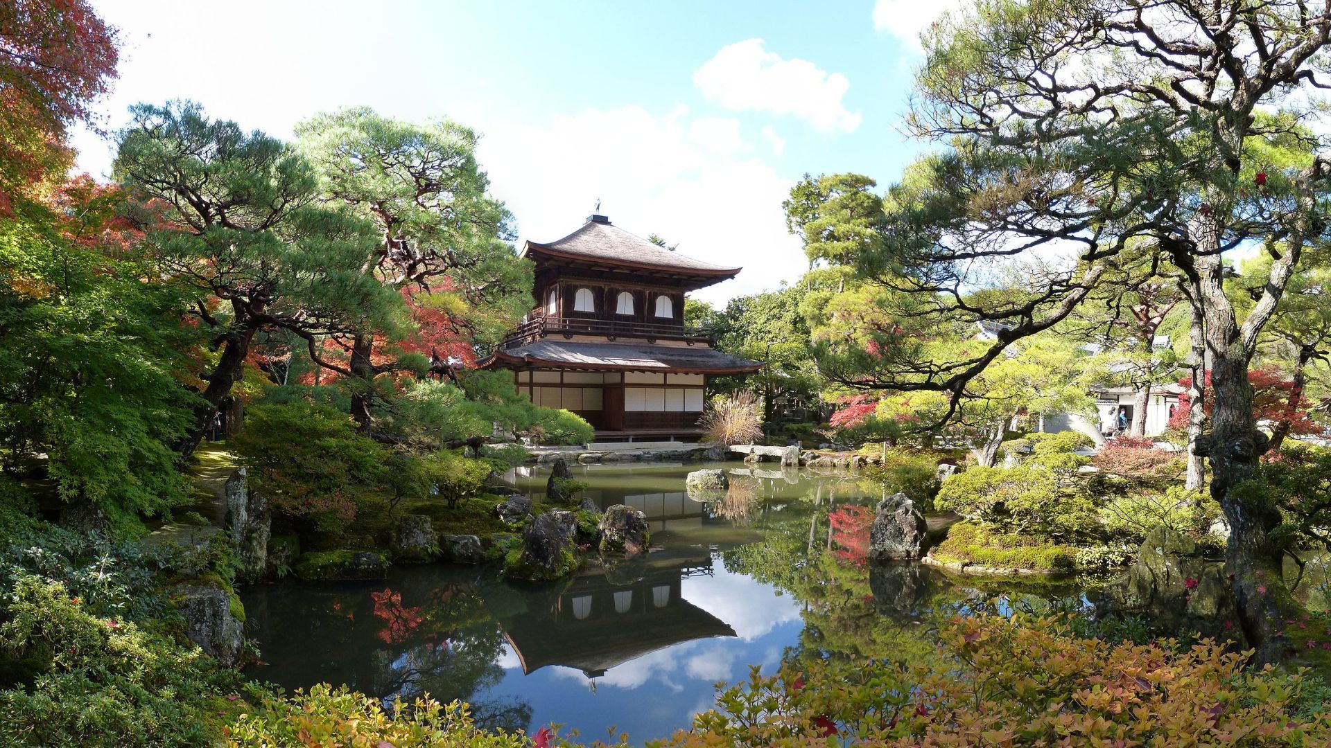 Ginkaku-ji Temple in autumn