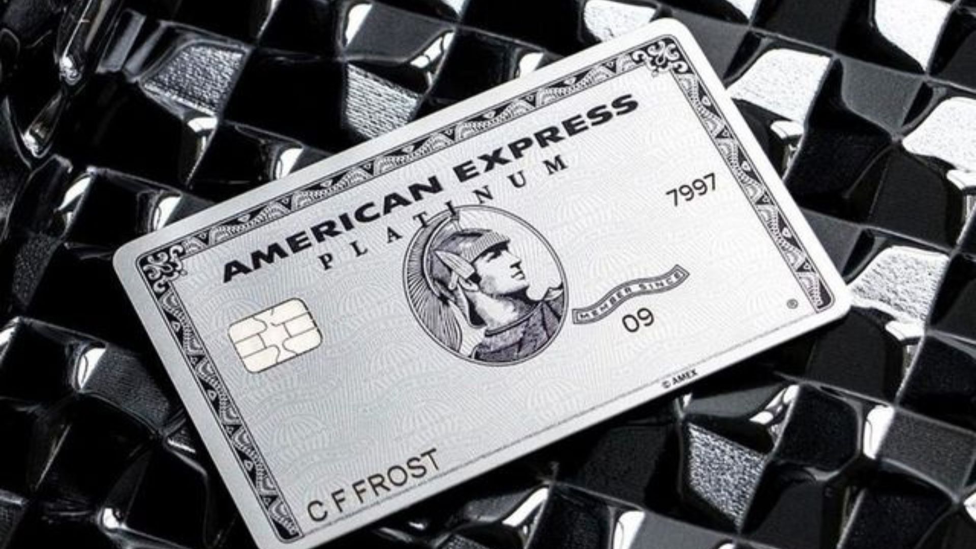 Credit card for airport lounge