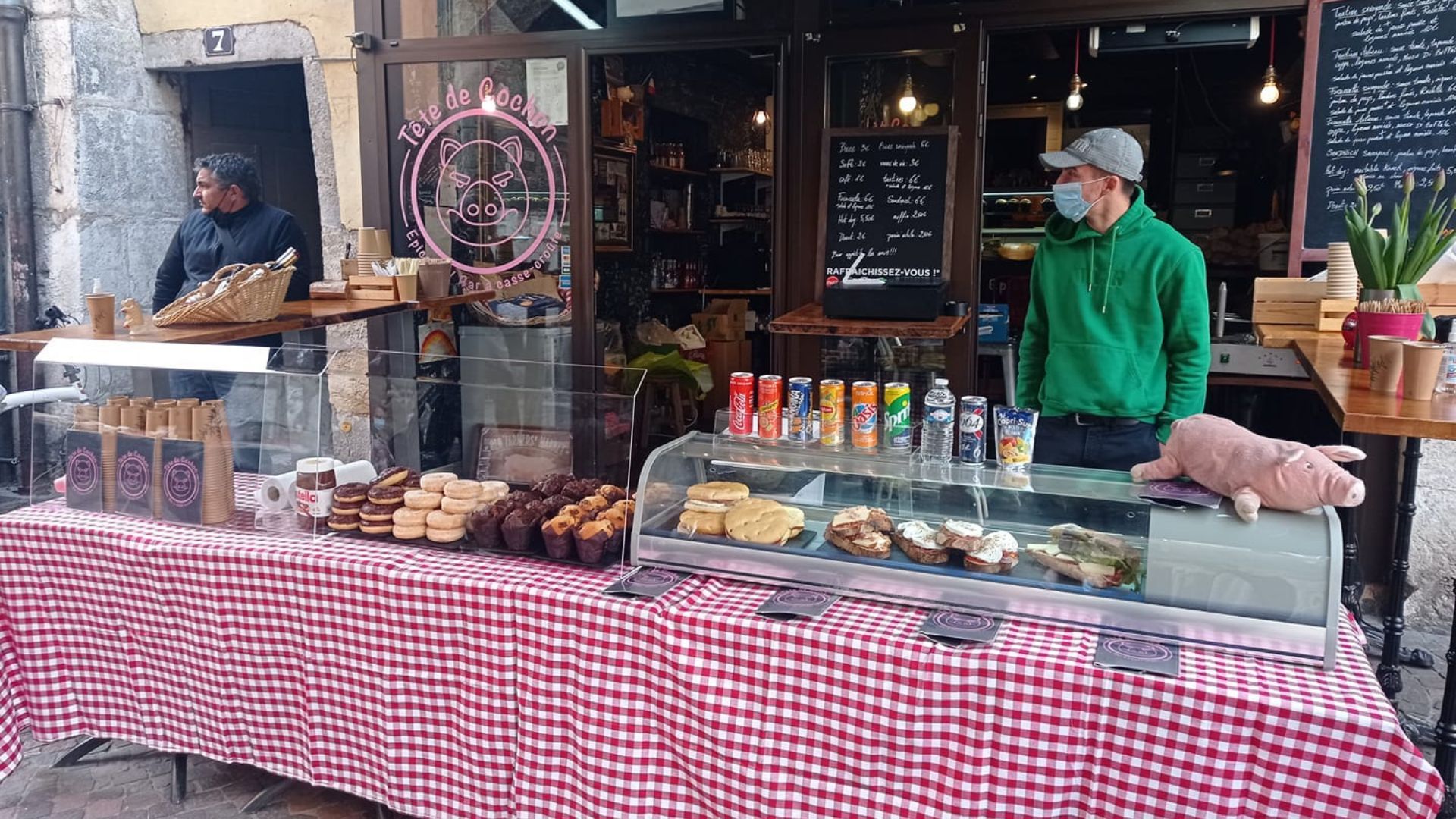 This French Town Is Known As The ‘Venice Of The Alps’