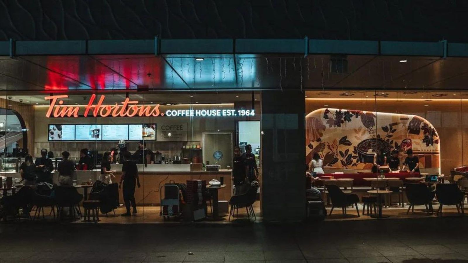 Tim Hortons, Cafe and Bake Shop - Picture of Tim Hortons, Dubai -  Tripadvisor