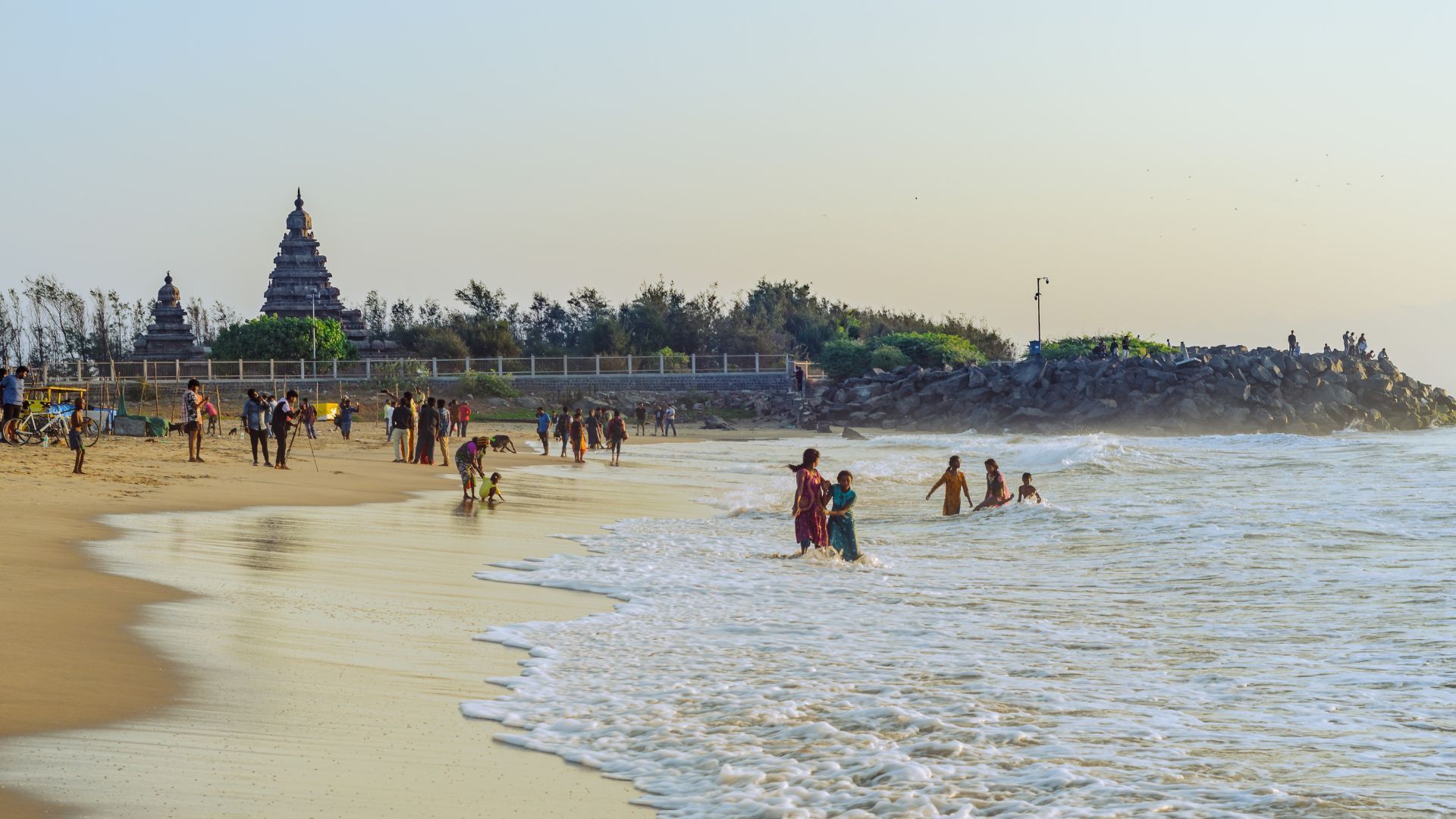 Places Like Goa In India For Beach, Festivals & Party Destination