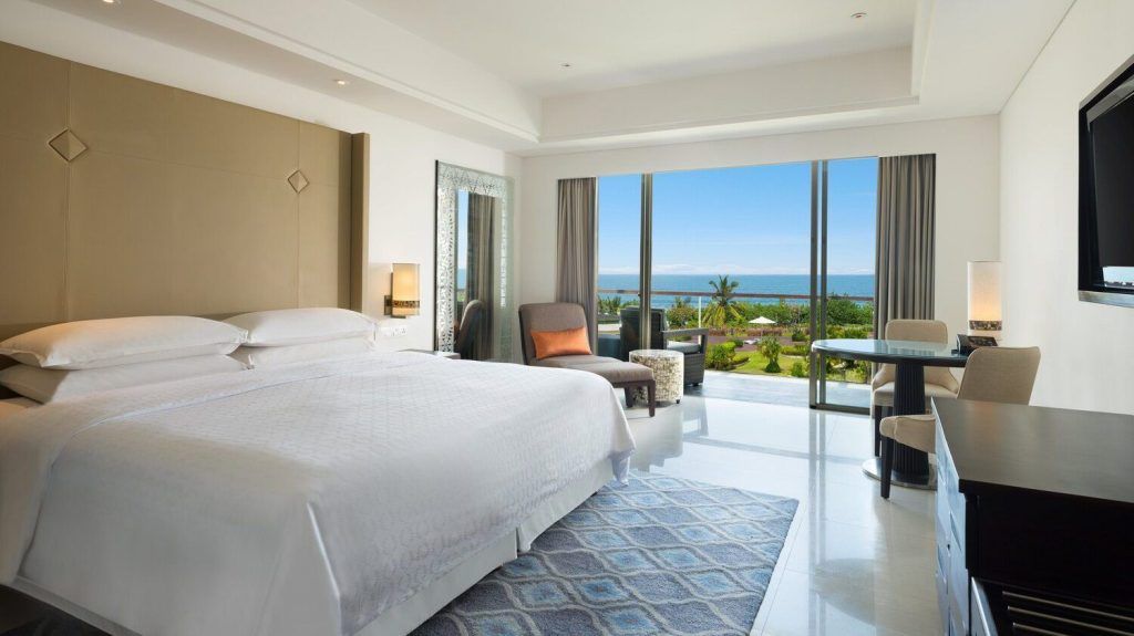 Ocean View King Bed Room