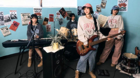 QWER Confirms Malaysia Concert For Their 'ROCKATION' World Tour