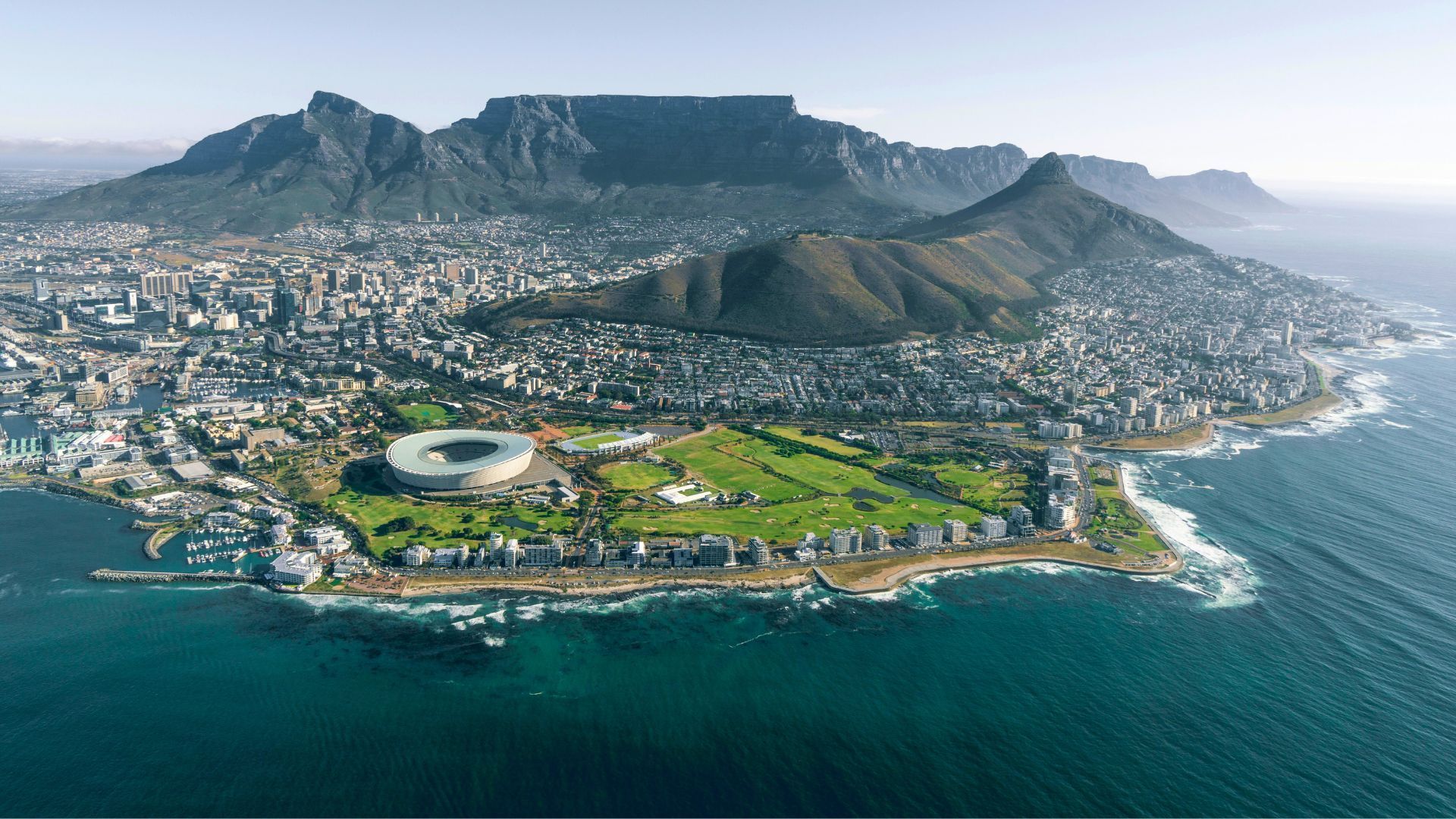 Best Hotels In Cape Town: Book Your Dream Stay Today!