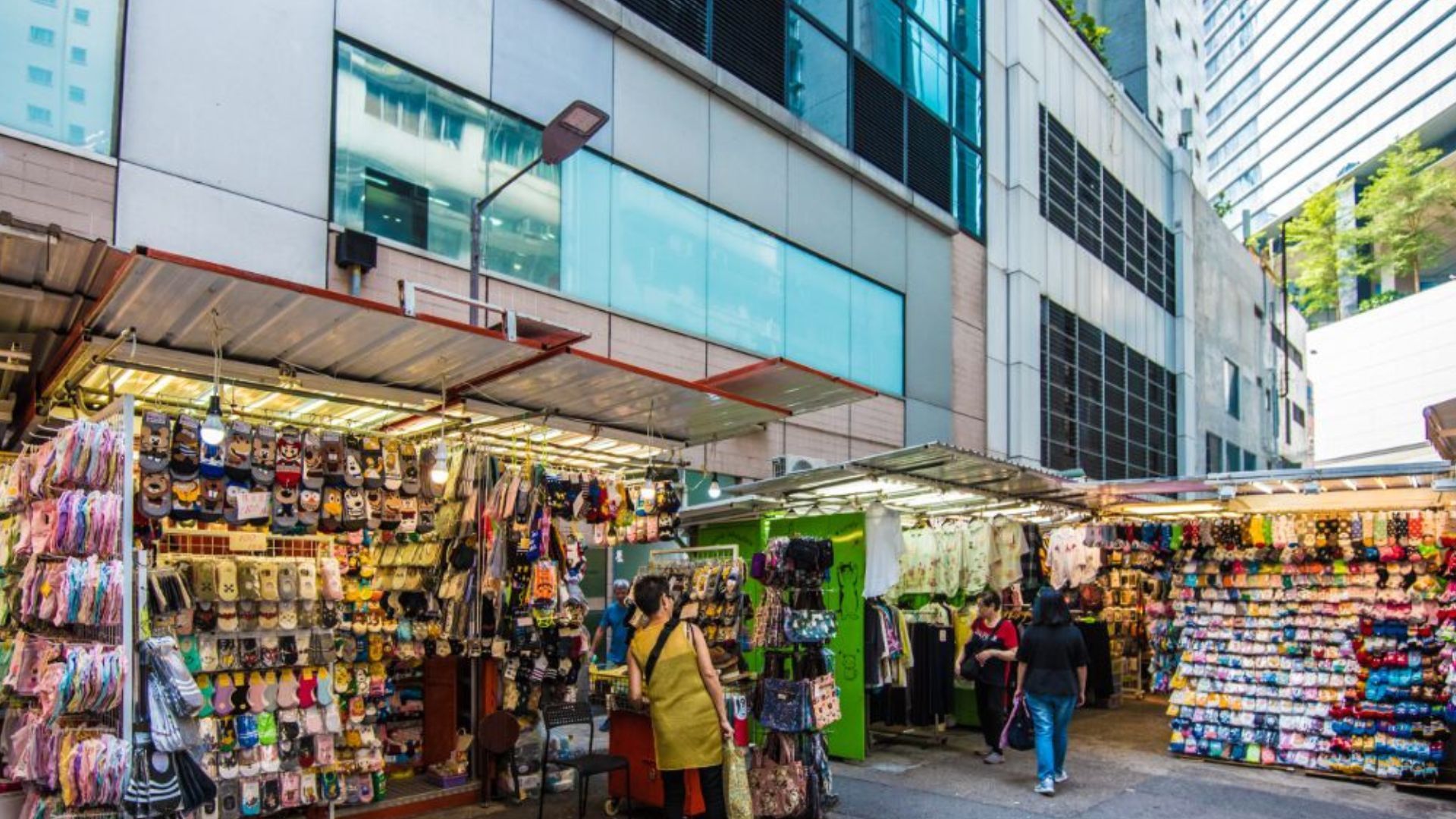 Jardine’s Crescent (Street Market)