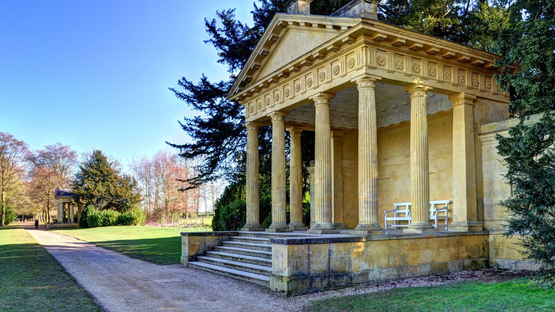 Stowe Park, Buckinghamshire | Image Credit: Baz Richardson/Flickr 