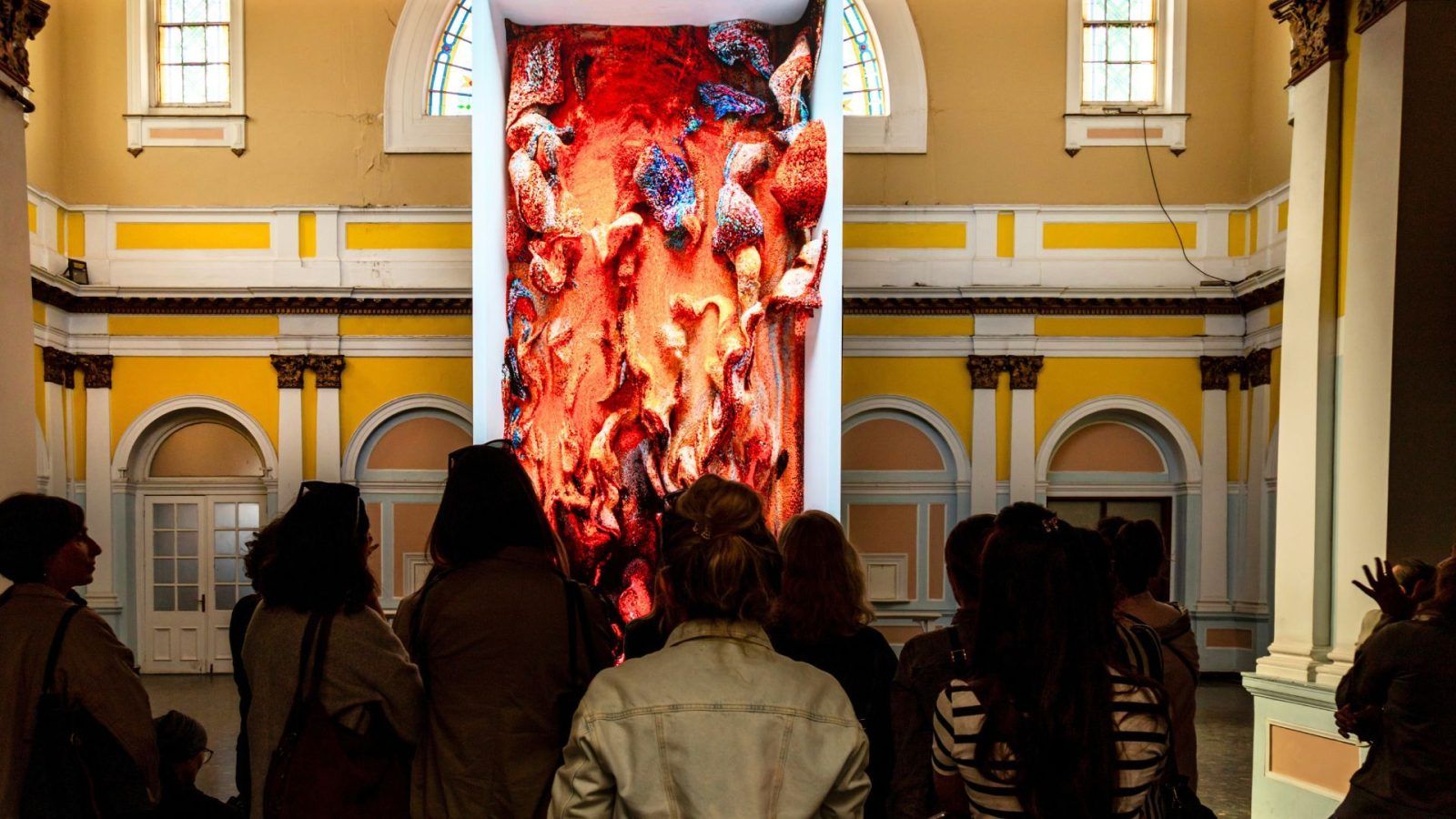 AI Images Catfish Travelers to Fake Spots